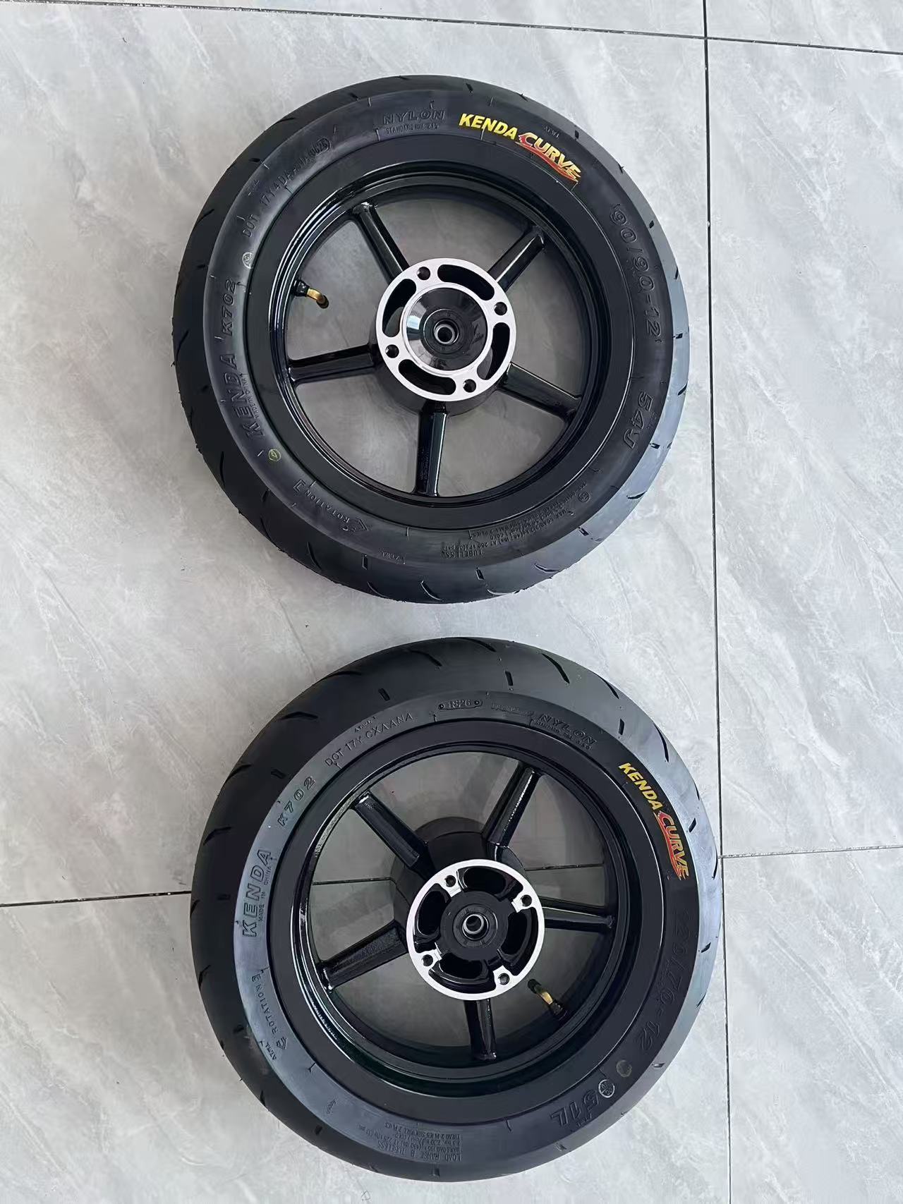 Parts-Supermoto Tire Wheel Set – KIALUK BOLT 10 / Yozma IN 10 / Heybike Villain