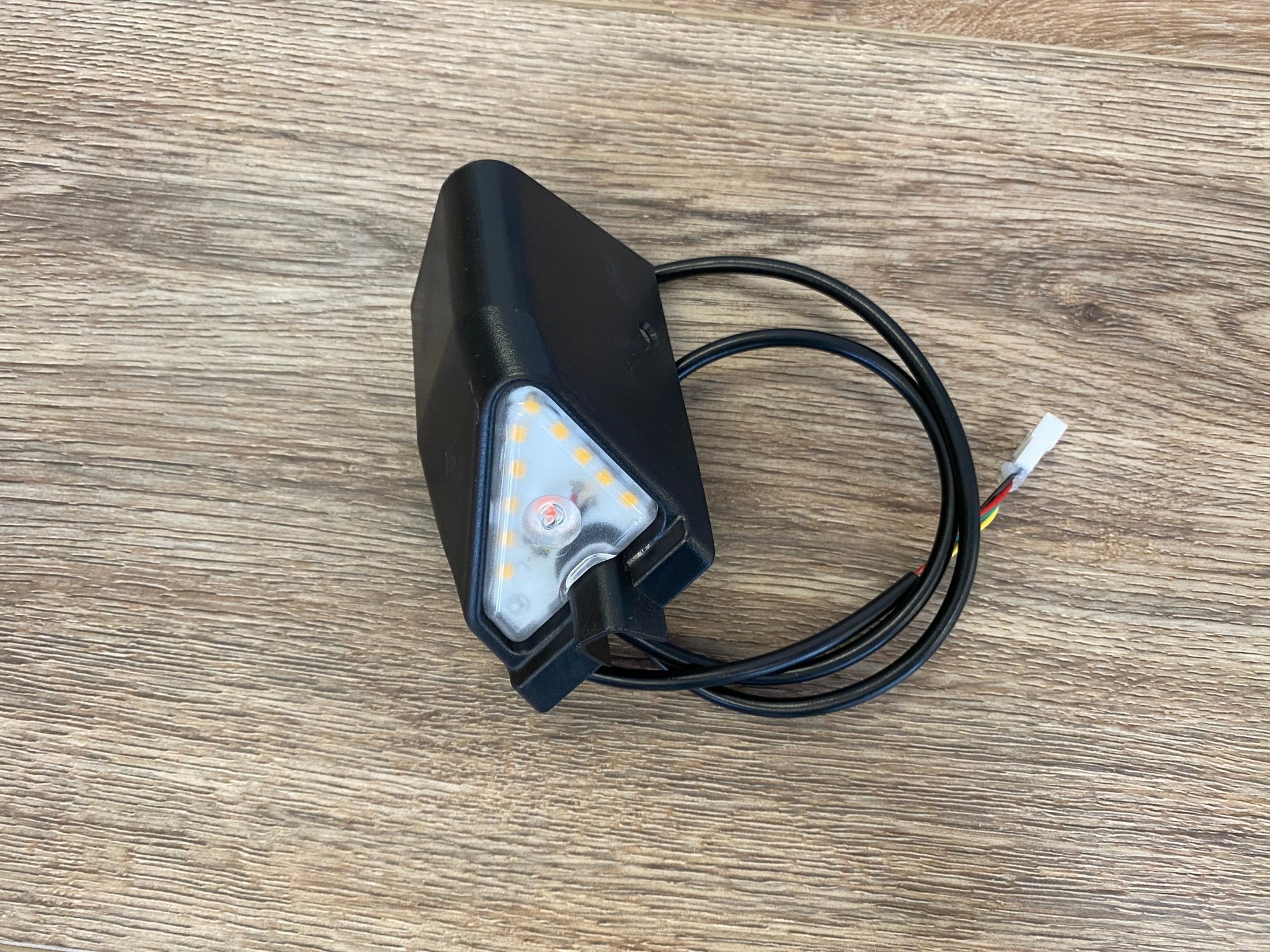 P-G5 TAIL LIGHT L/R - EVORIDE CANADA